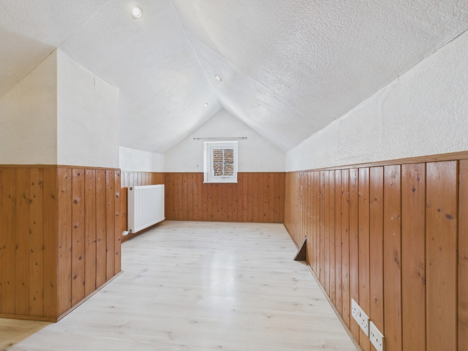 2 bedroom House for Sale Saville Road, Whiston
