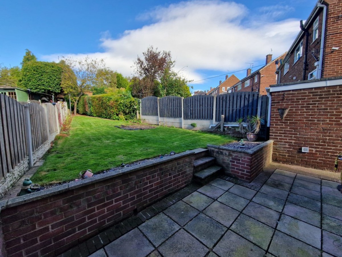 Saville Road, Whiston