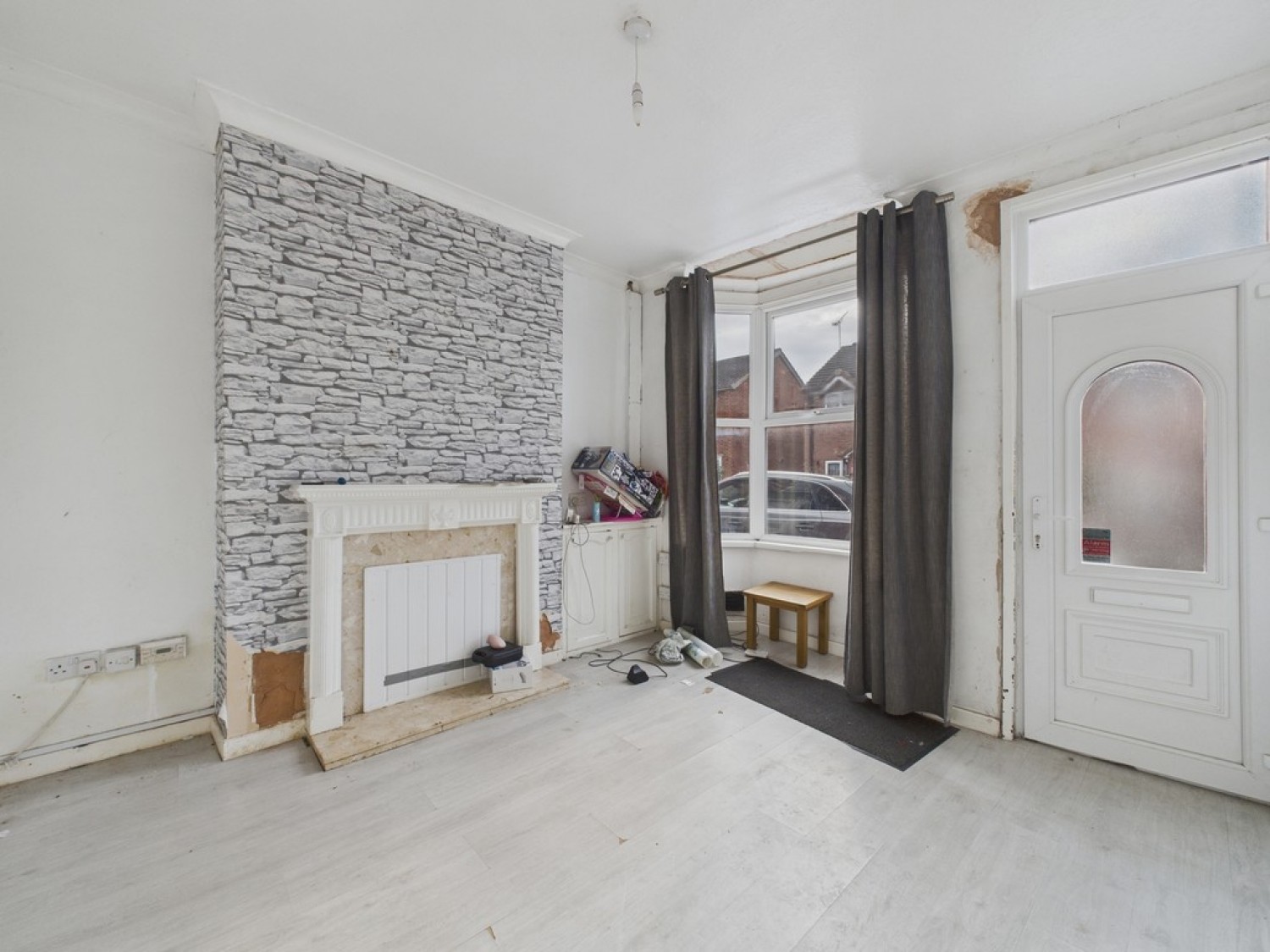 3 bedroom House for Auction Cross Street, Goldthorpe