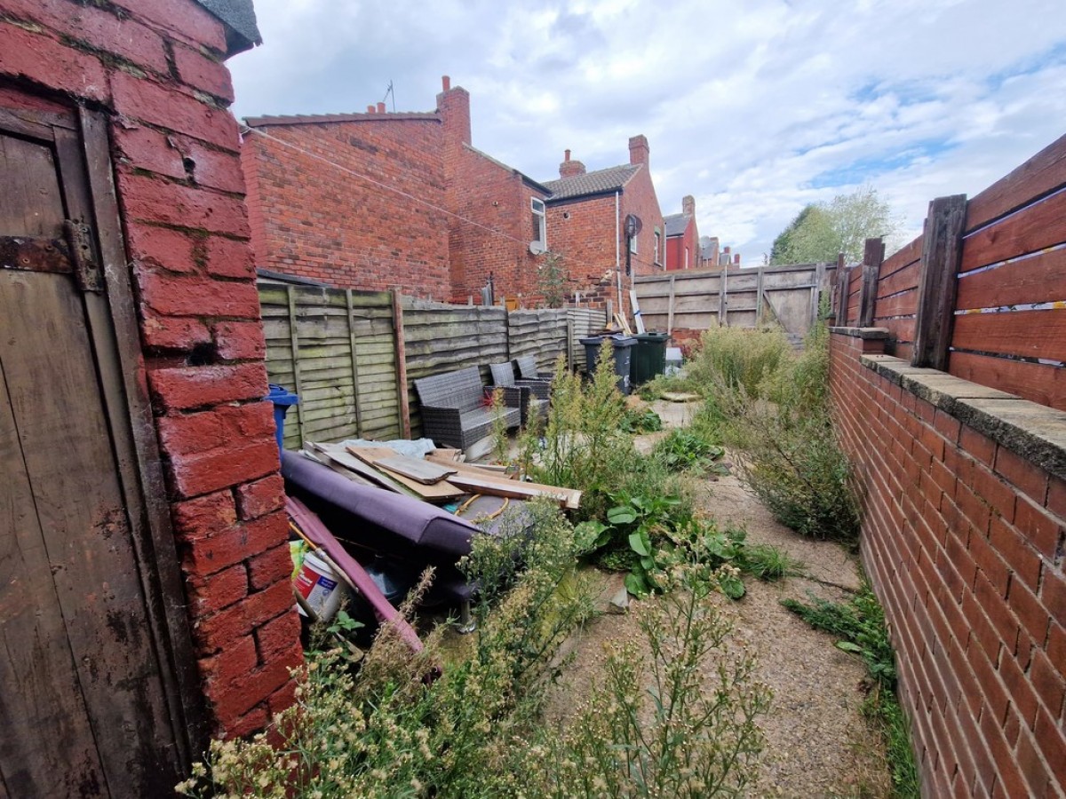 Cross Street, Goldthorpe