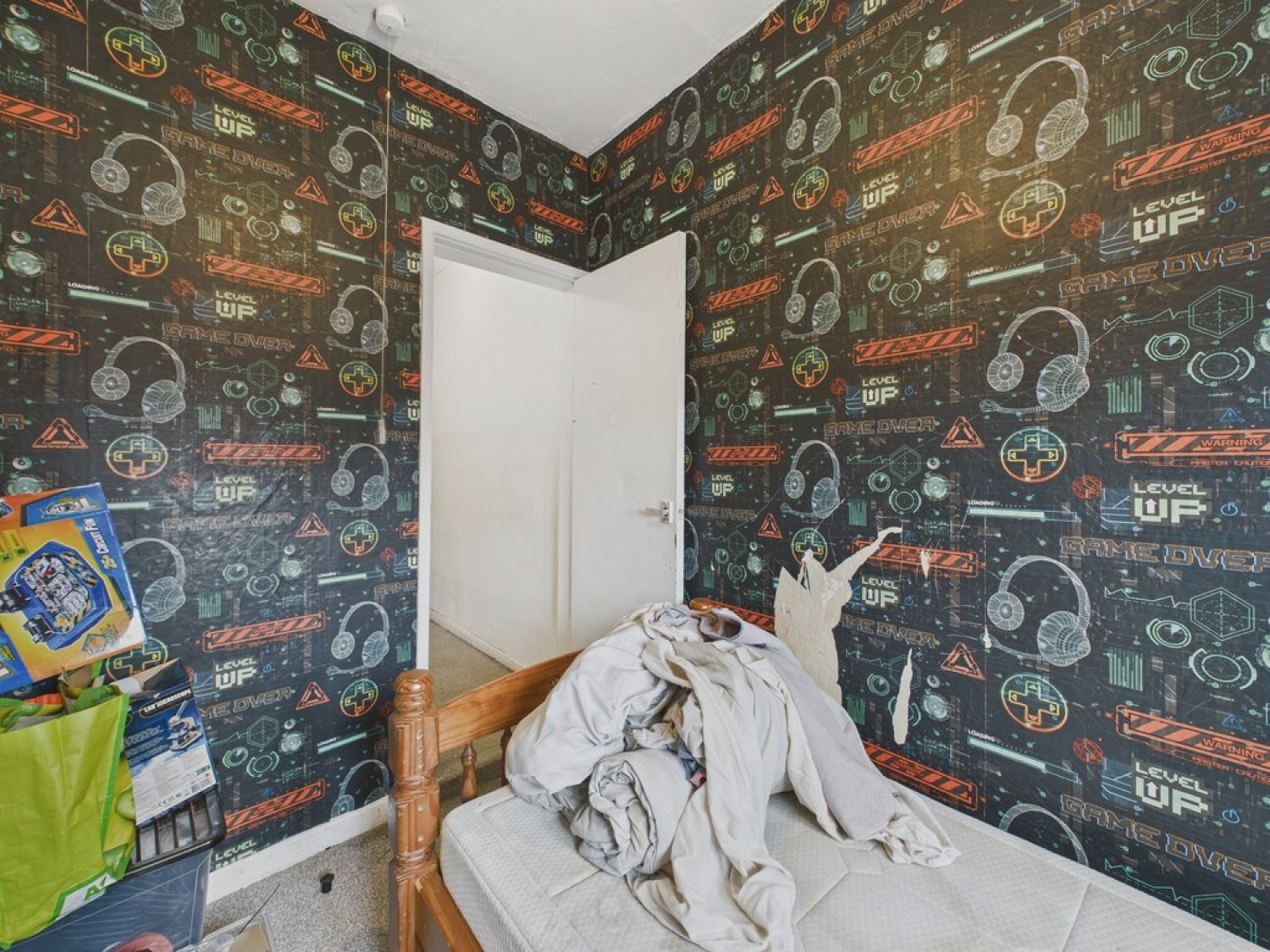 3 bedroom House for Auction Cross Street, Goldthorpe