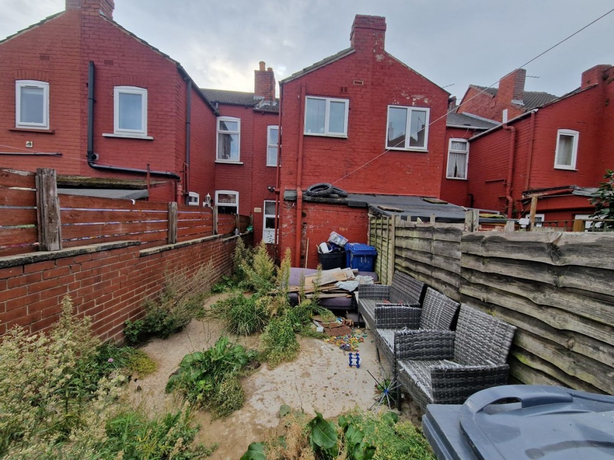 Cross Street, Goldthorpe