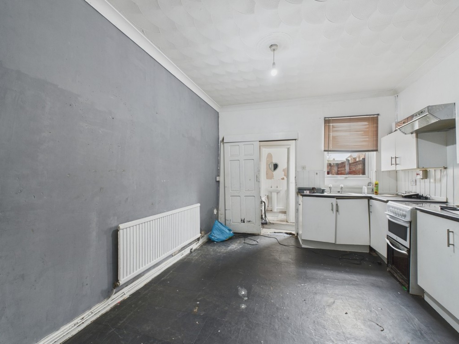 3 bedroom House for Auction Cross Street, Goldthorpe