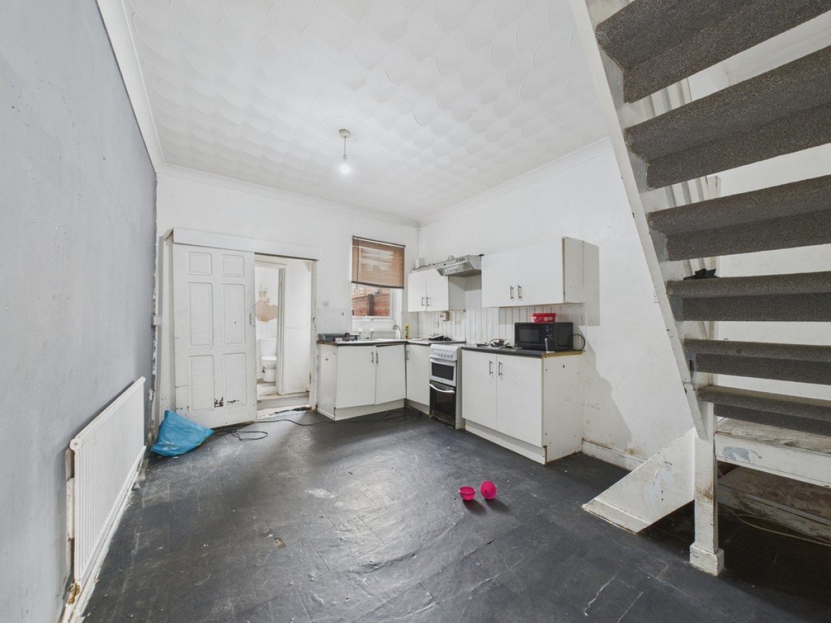 Cross Street, Goldthorpe