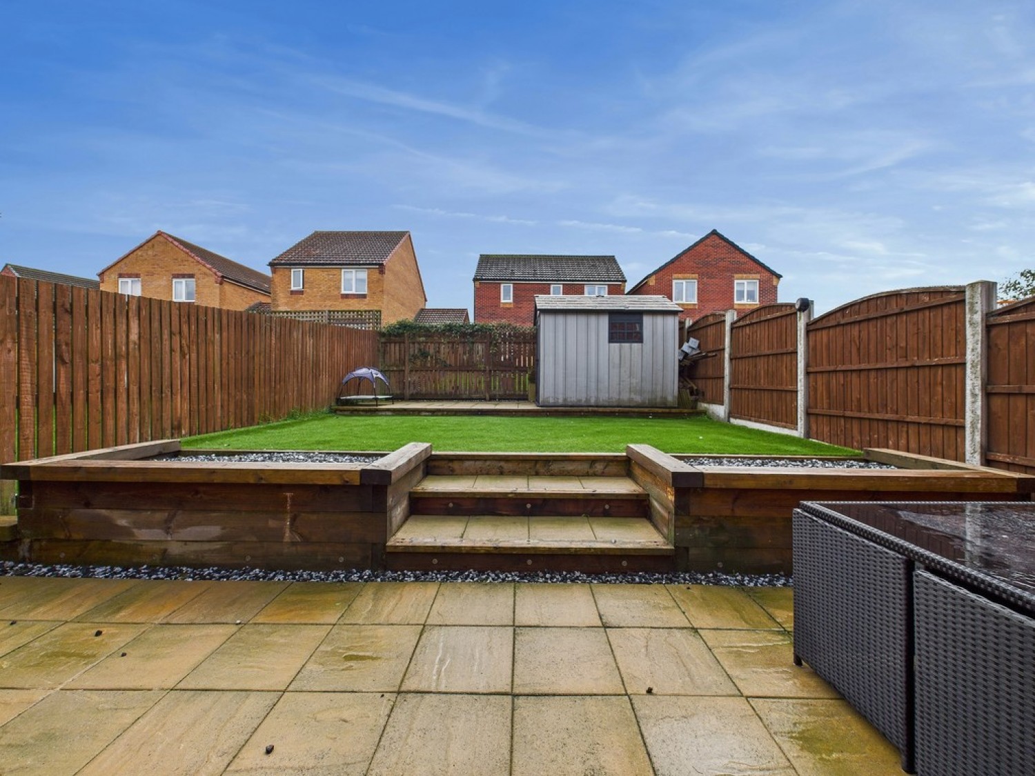 Masefield Avenue, Holmewood