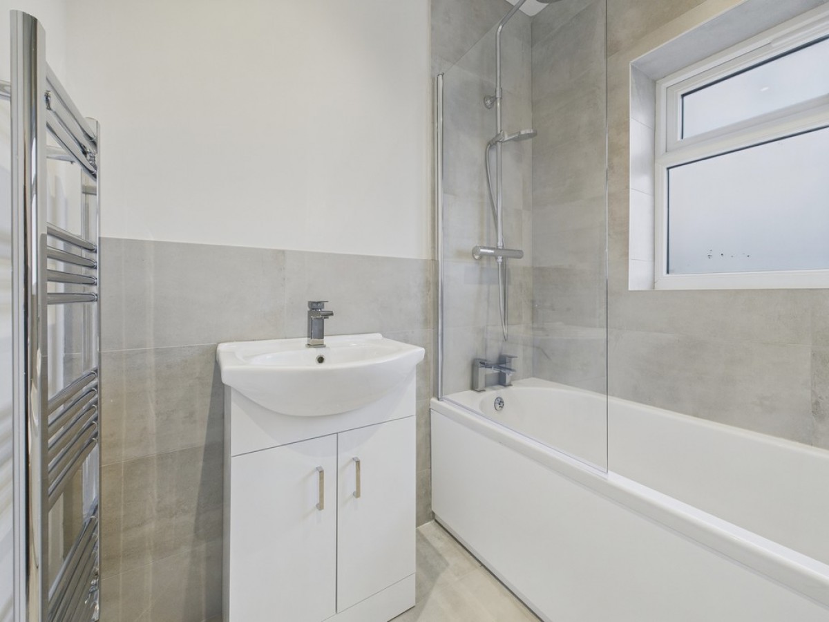 Reresby Crescent, Whiston