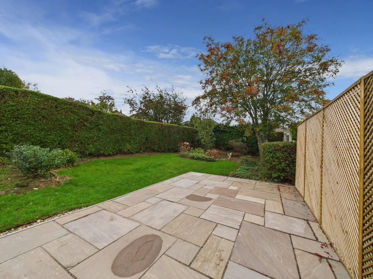 Reresby Crescent, Whiston