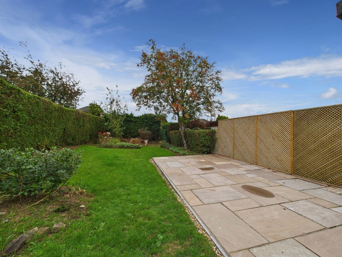 Reresby Crescent, Whiston