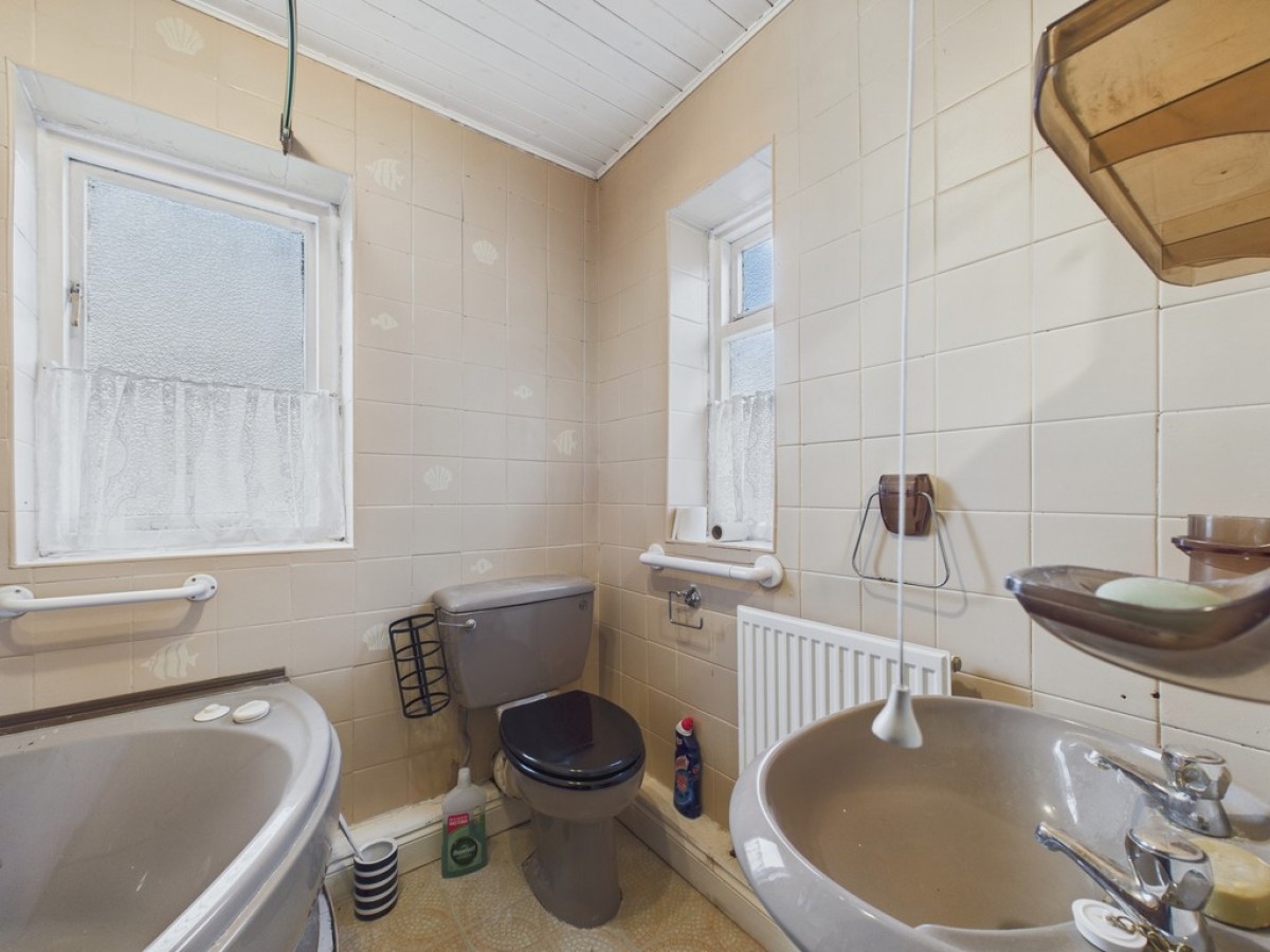 Treetown Crescent, Treeton