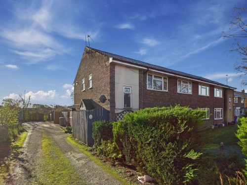 St Thomas's Close, Tibshelf