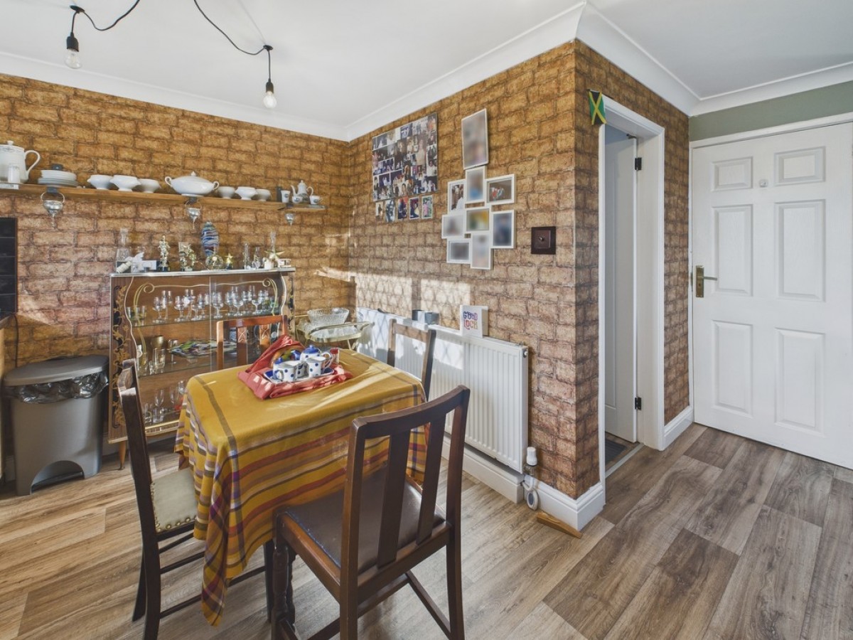 St Thomas's Close, Tibshelf