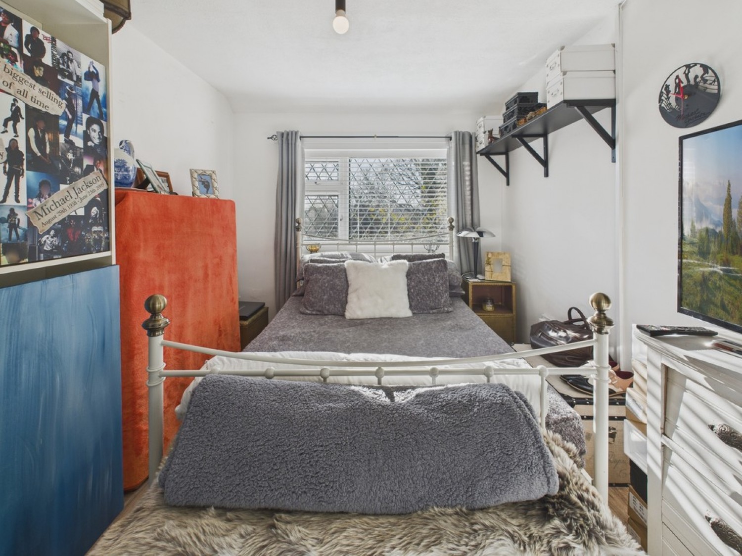 2 bedroom Flat for Sale St Thomas's Close, Tibshelf