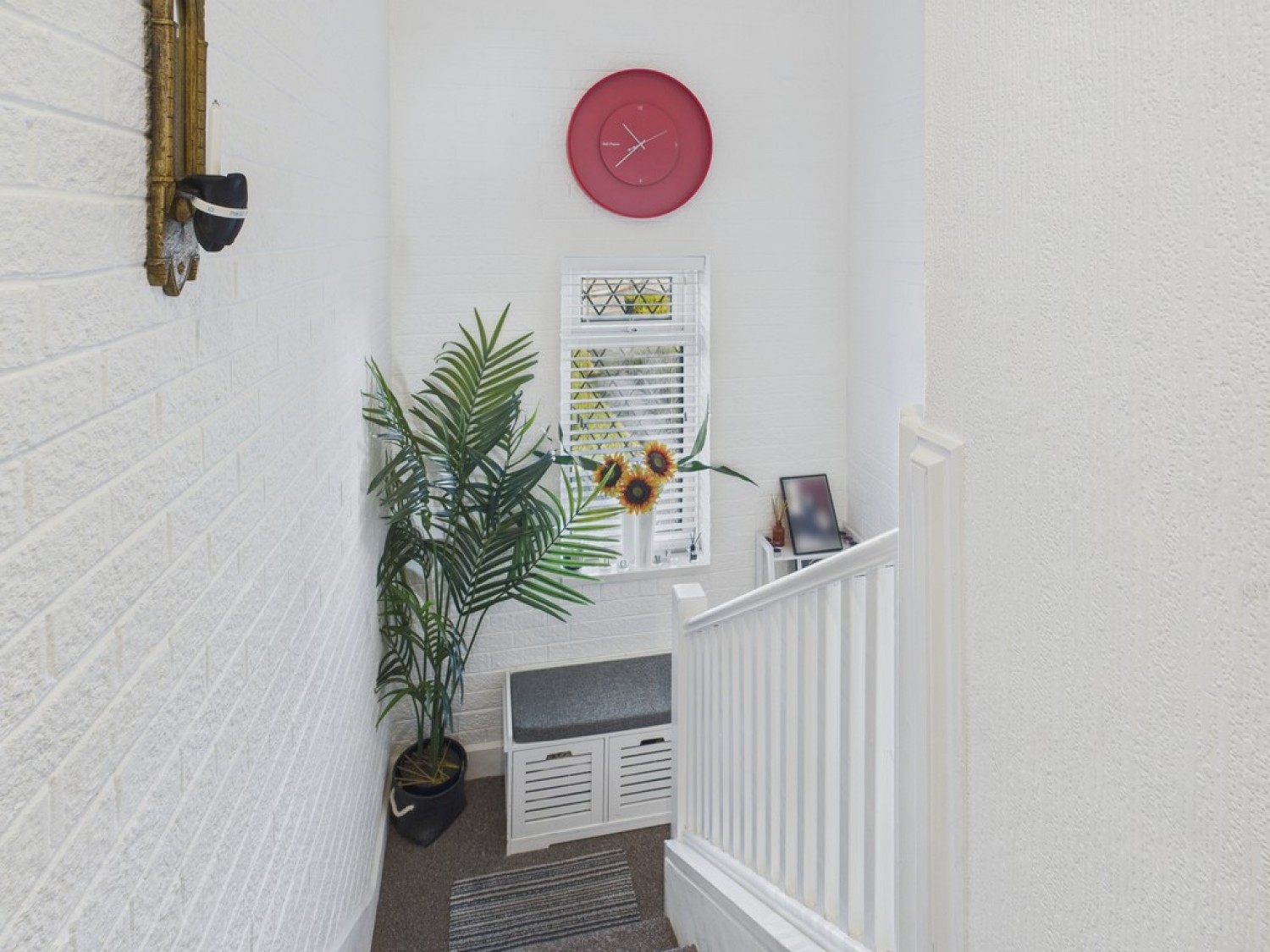 2 bedroom Flat for Sale St Thomas's Close, Tibshelf