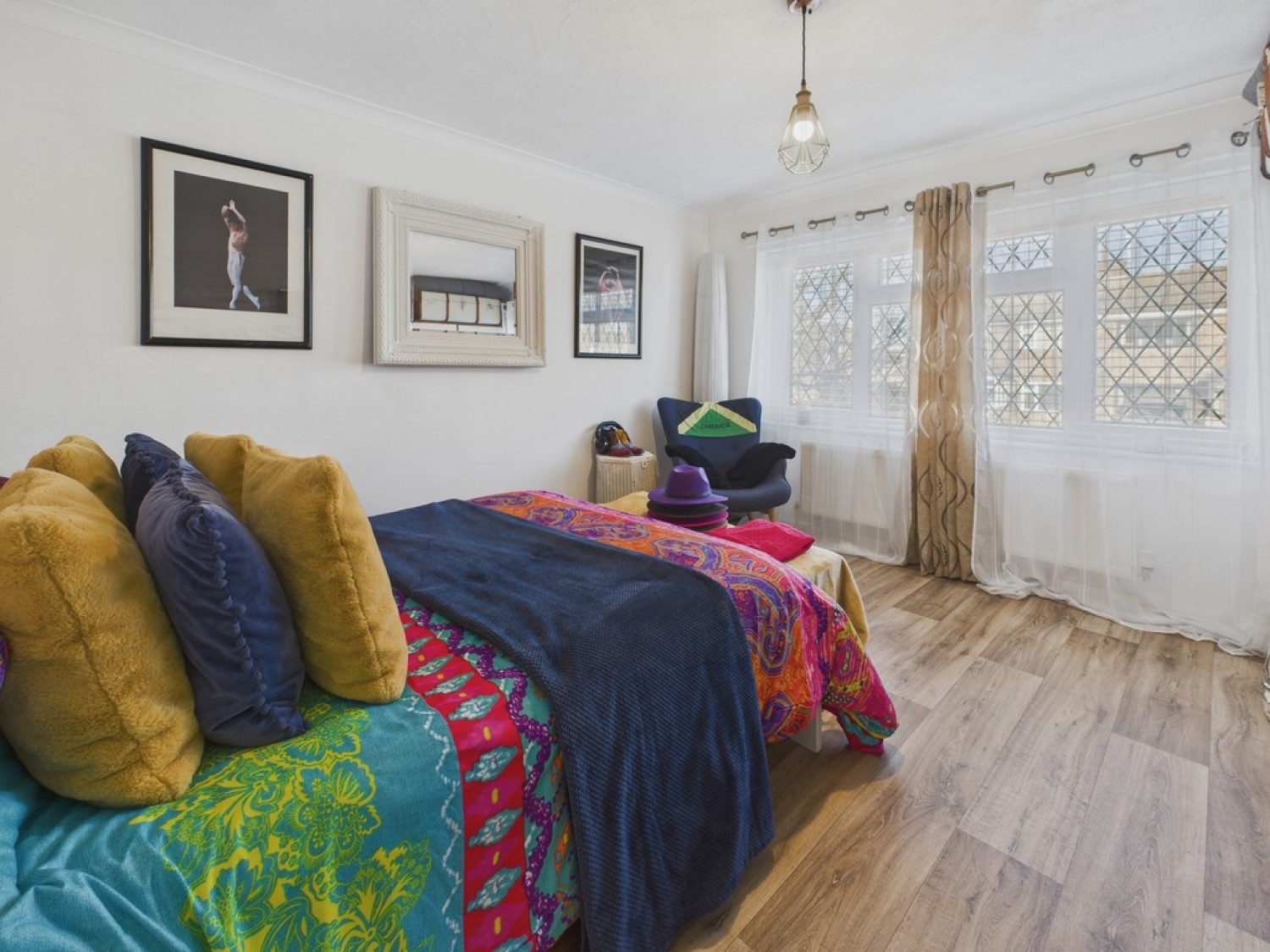 2 bedroom Flat for Sale St Thomas's Close, Tibshelf