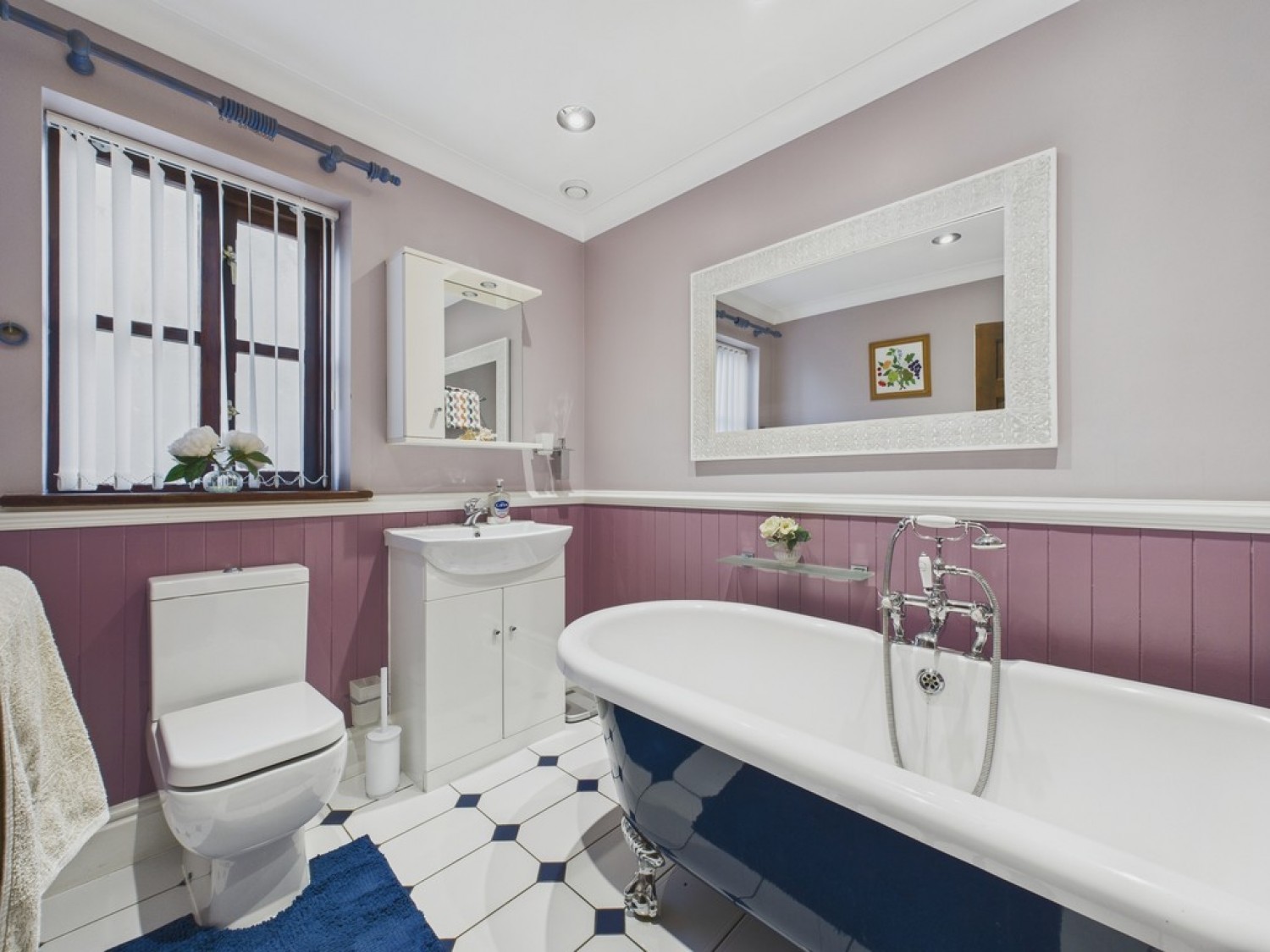 New Road, Staincross