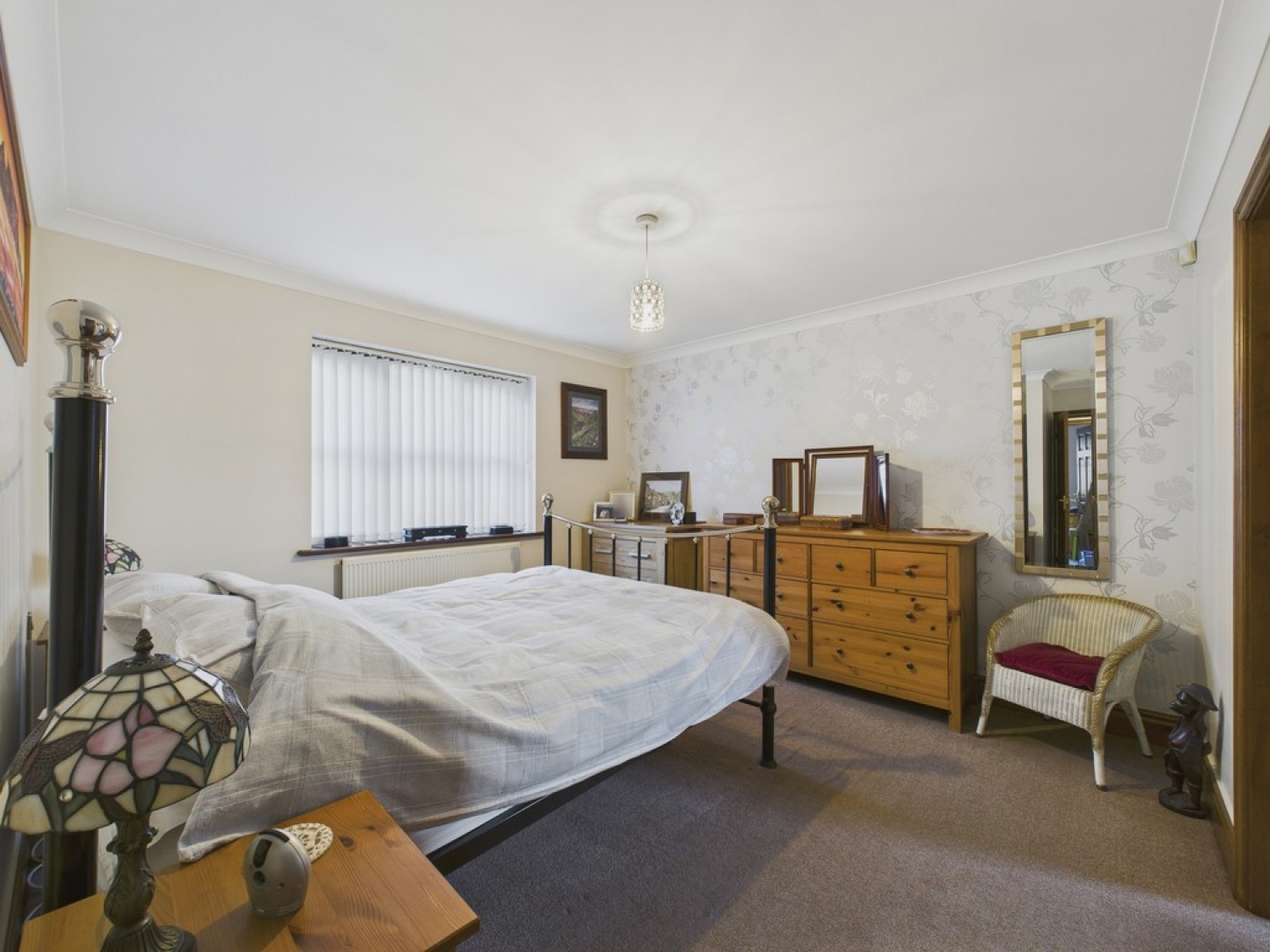 New Road, Staincross