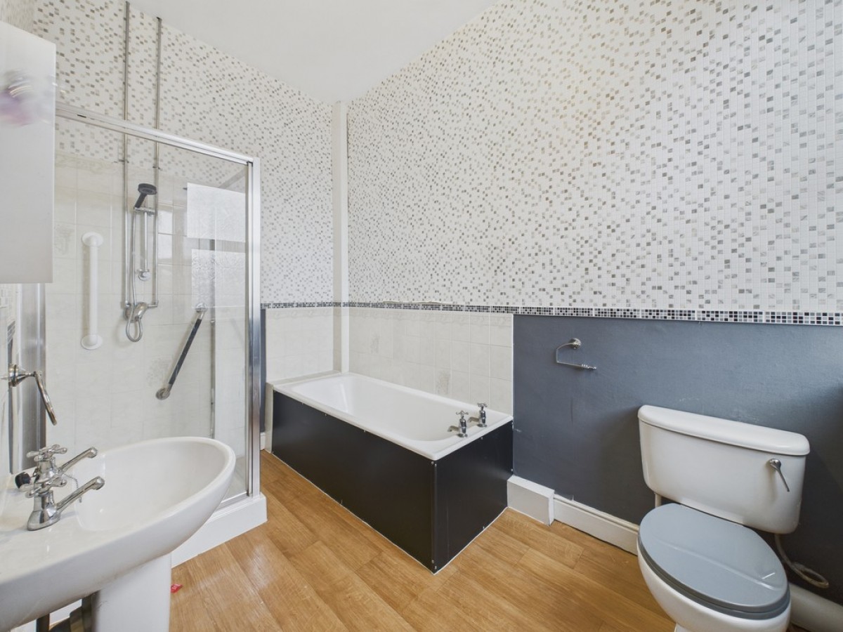 Wentworth Road, Blackerhill