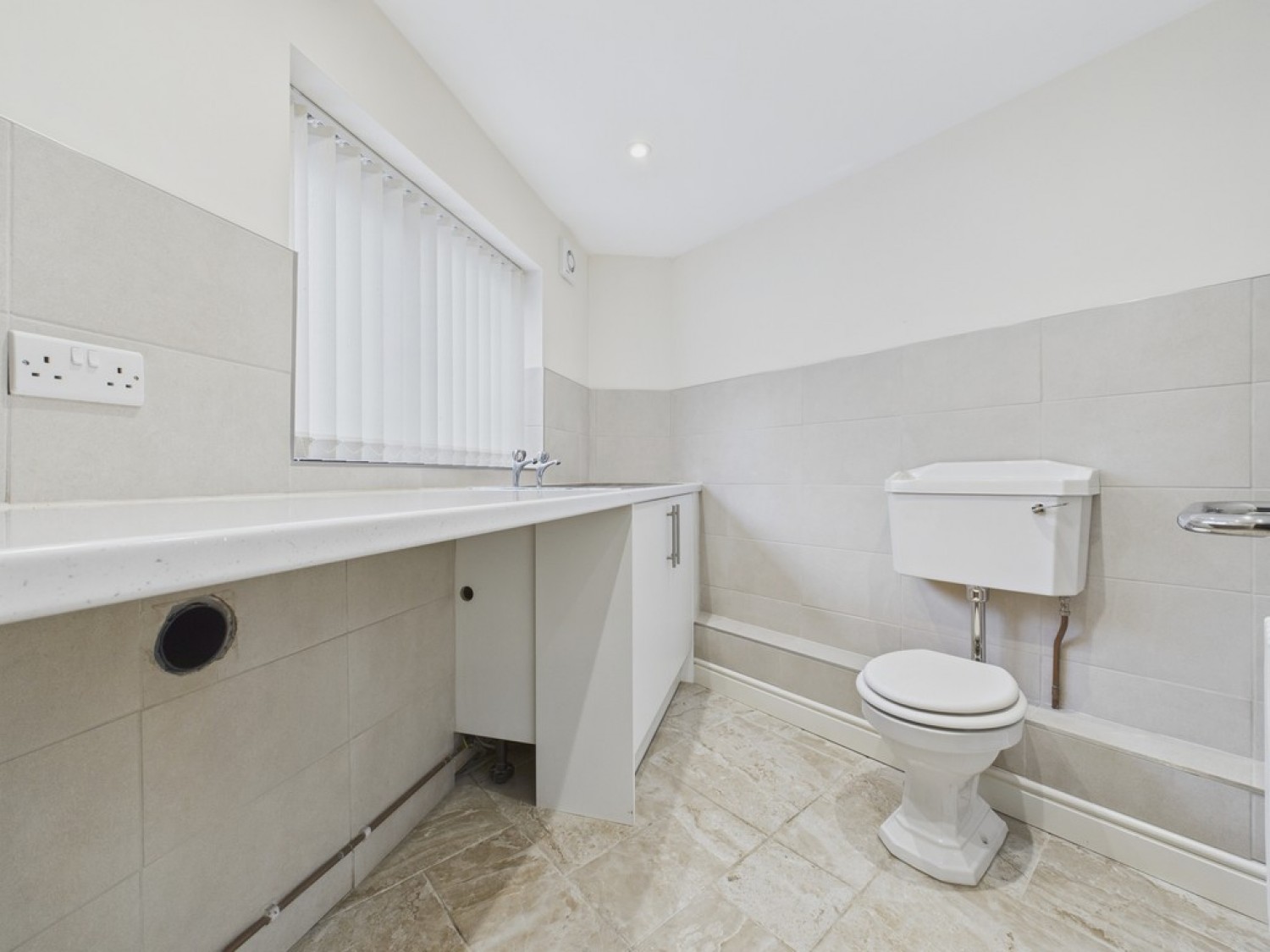 Bridge Cottage, Chesterfield Road, Two Dales