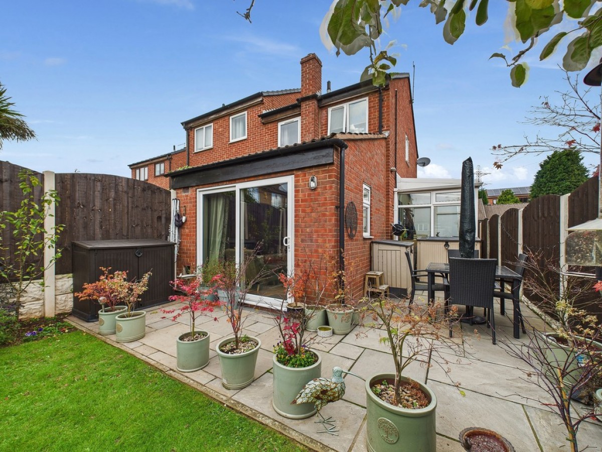 Hadrian Road, Brinsworth