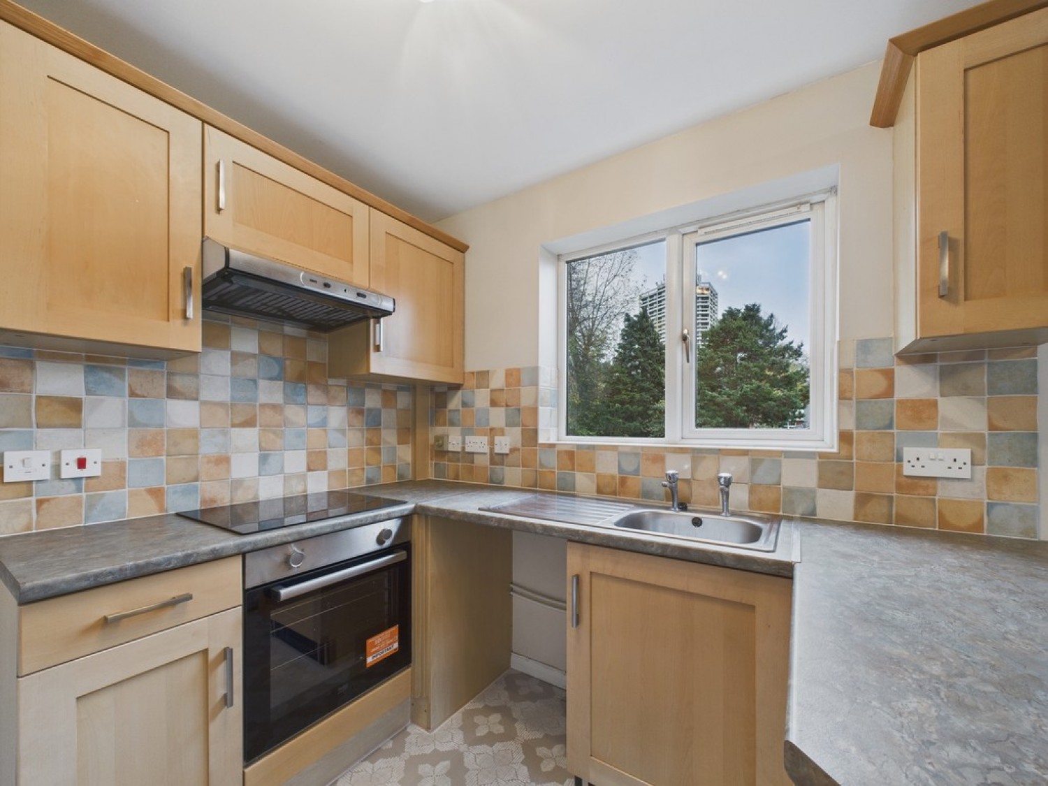 Mapletree Court, Chatham Street