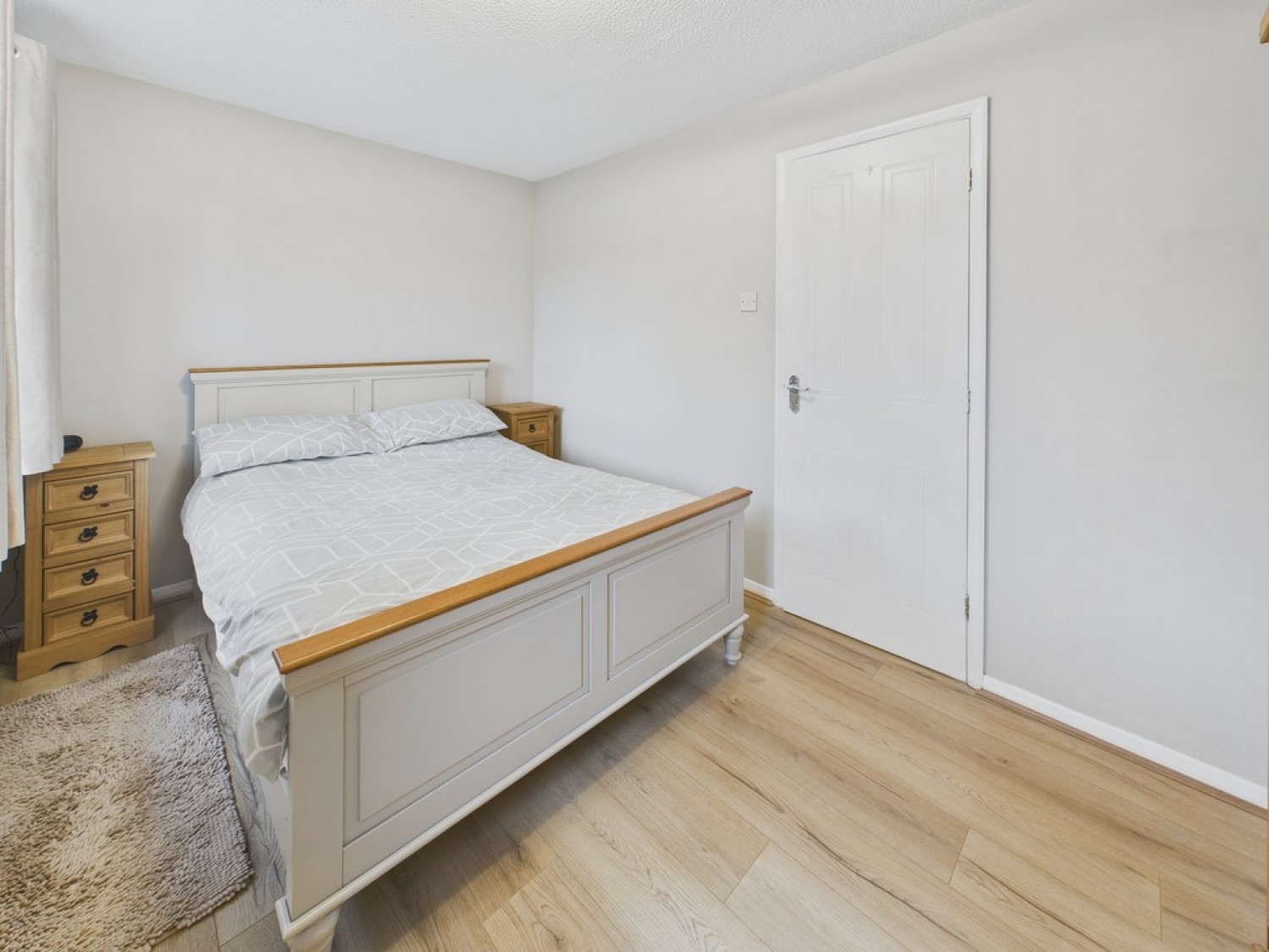 Old Quarry Close, Barborough Links