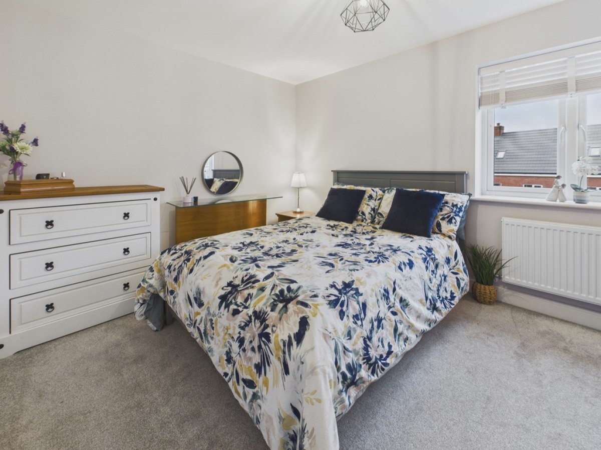 Potter Place, Dunston, Chesterfield