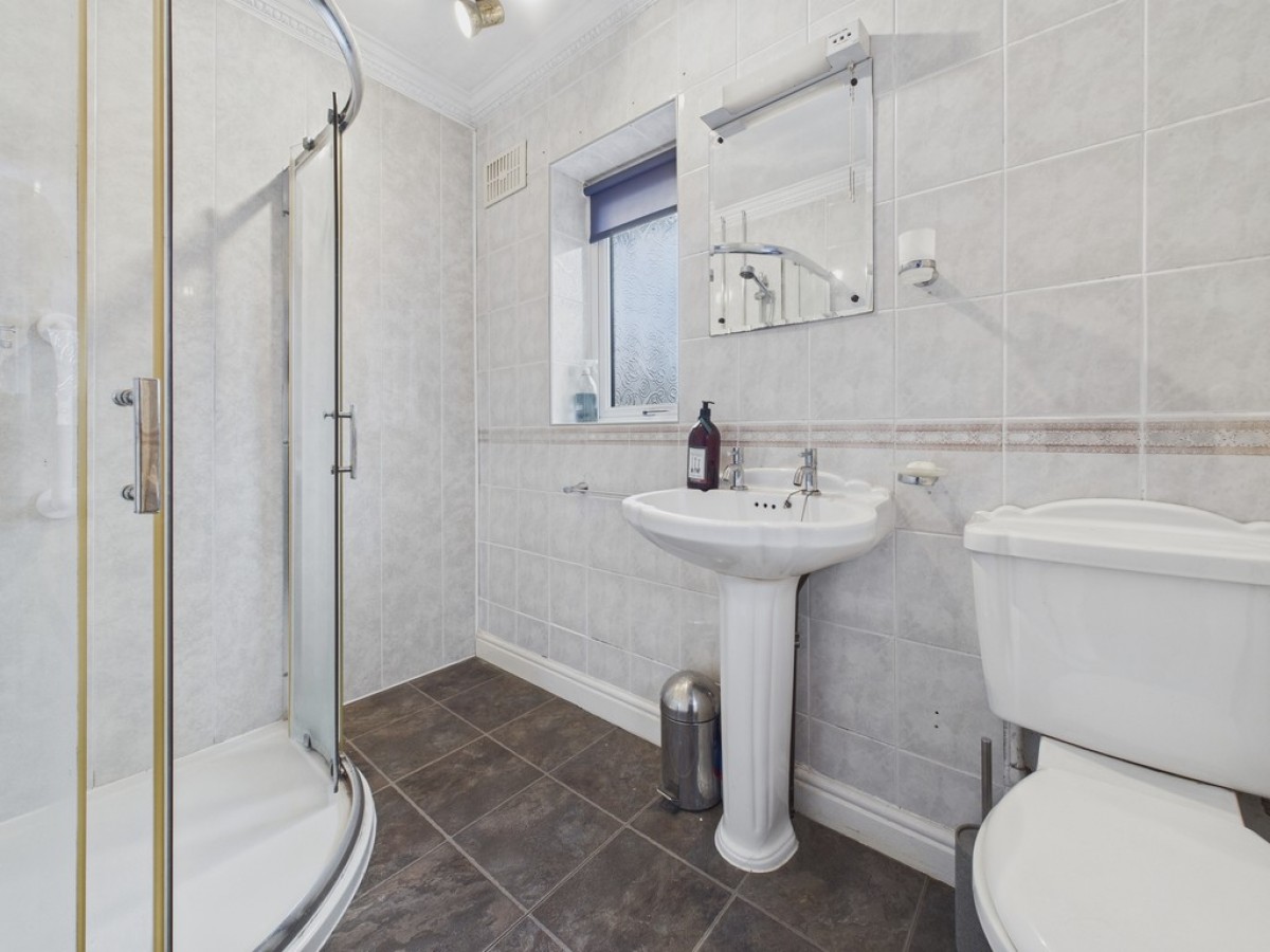 Burntwood Crescent, Treeton