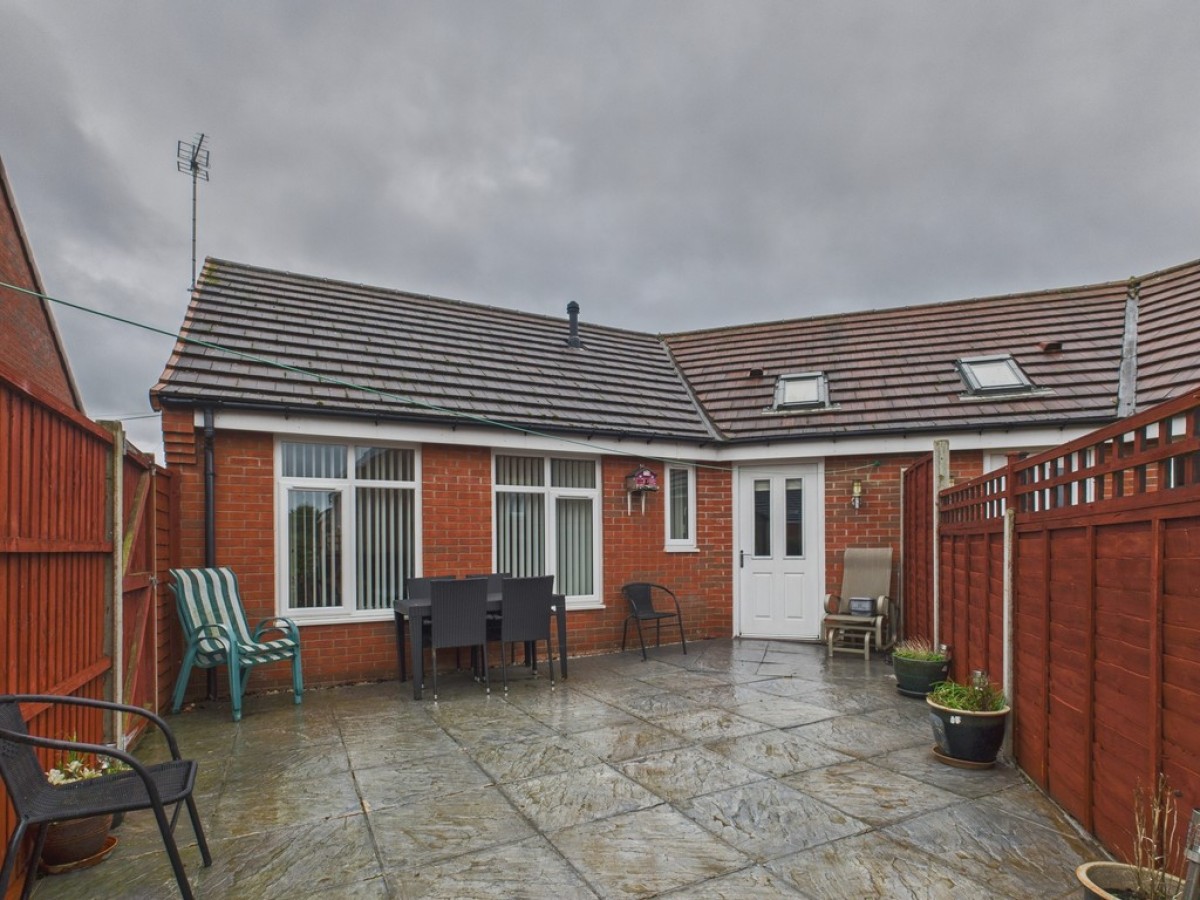 Highfield Avenue, Langwith