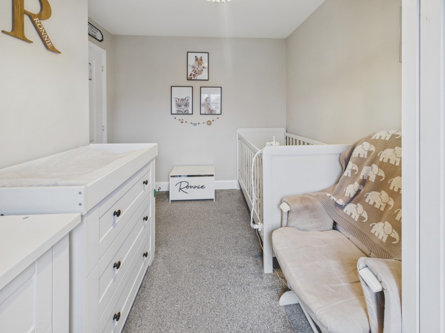 3 bedroom House in Manor House Court, Stonegravels, Chesterfield