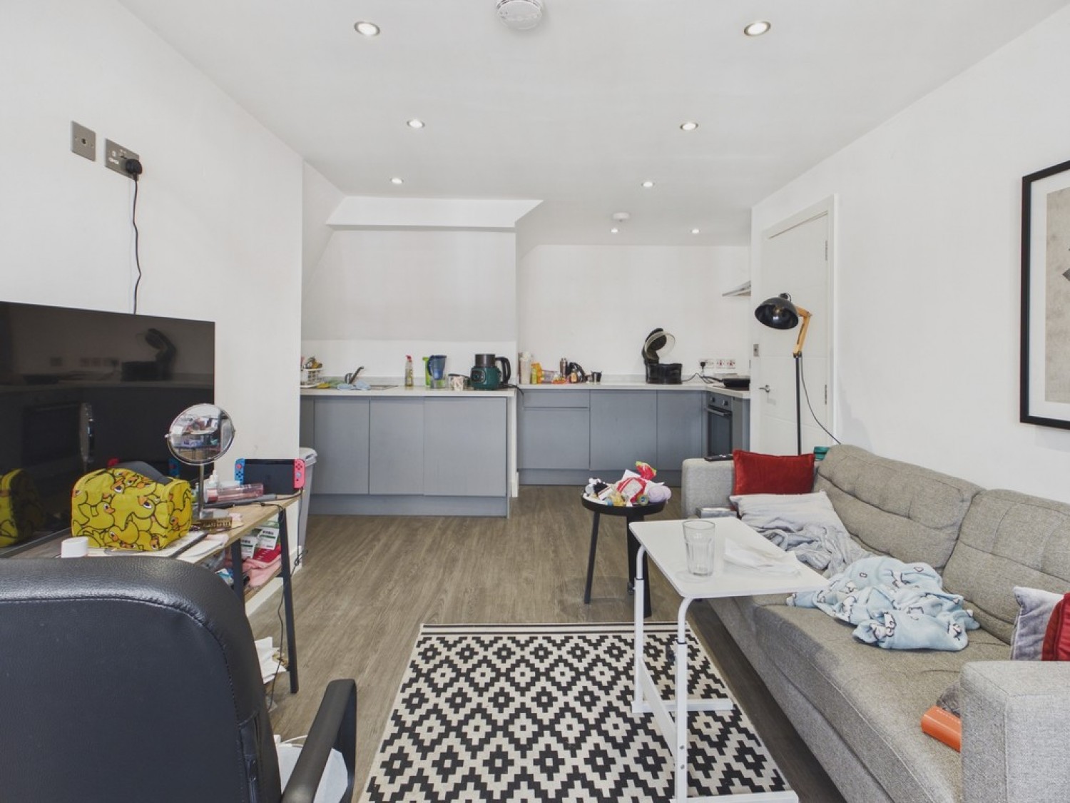 1 bedroom Flat for Sale Knifesmithgate, Chesterfield