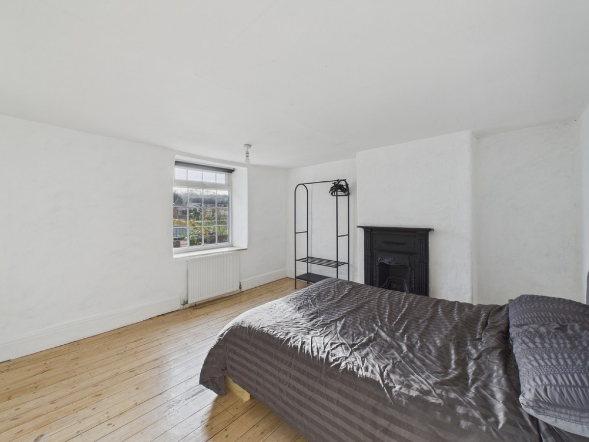 New Street, Greasbrough