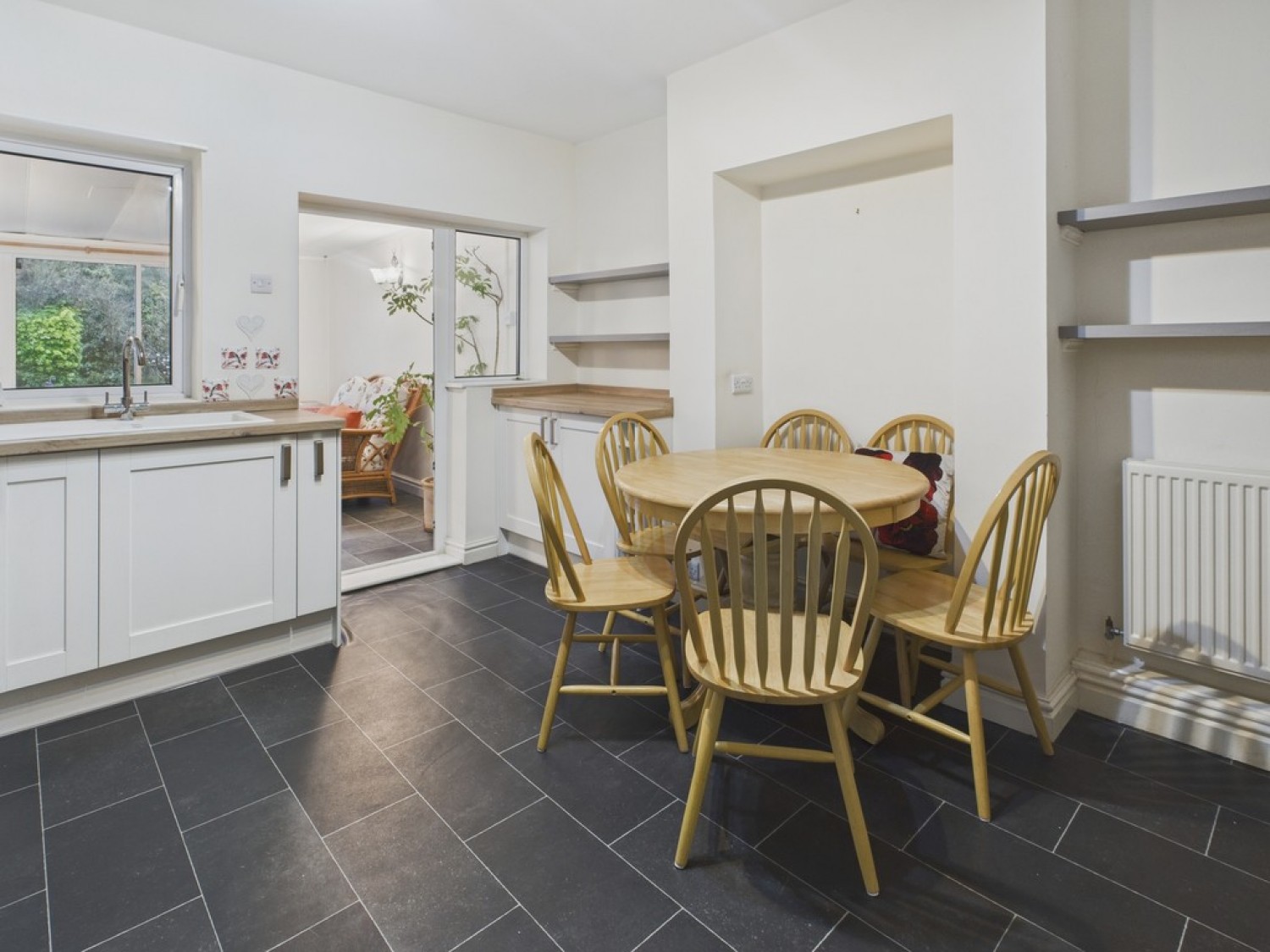 2 bedroom House in North Wingfield Road, Grassmoor