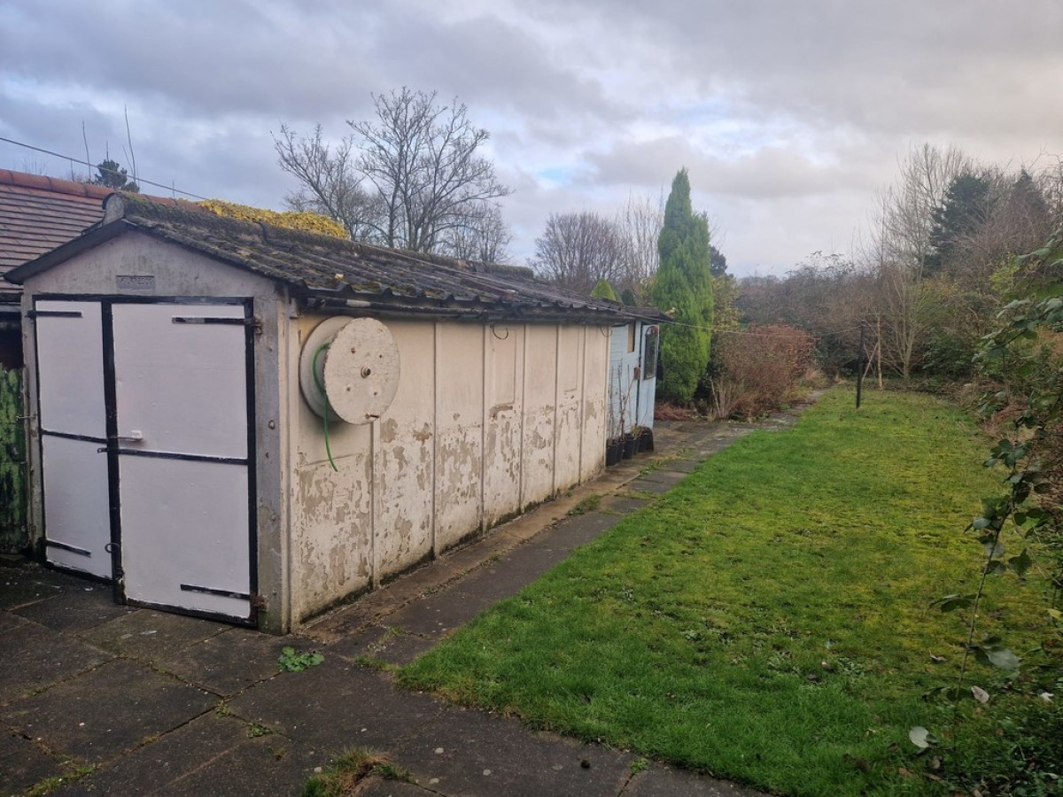 Rencliffe Avenue, Broom