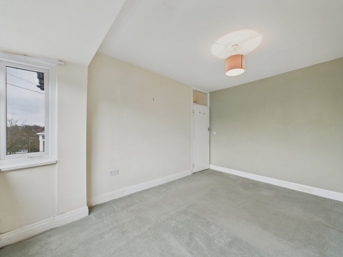 Rencliffe Avenue, Broom