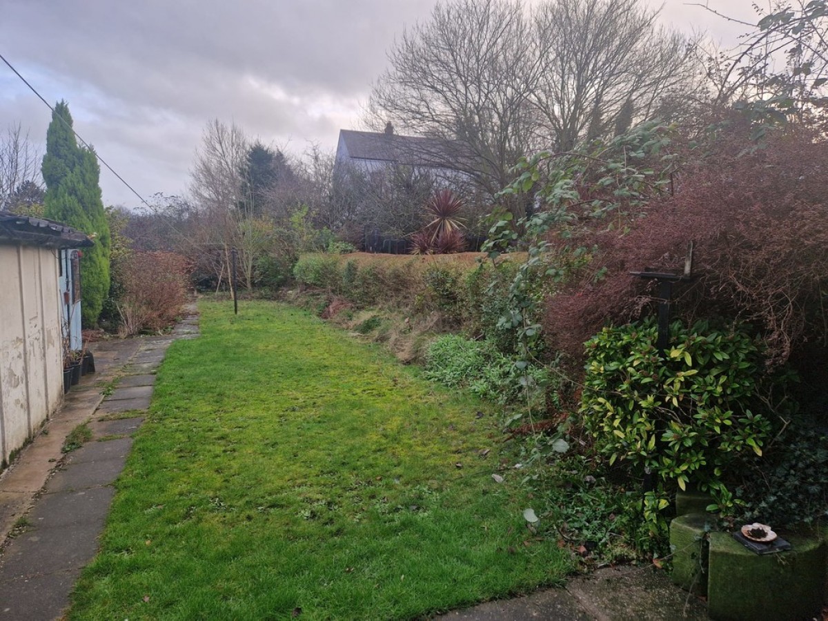 Rencliffe Avenue, Broom