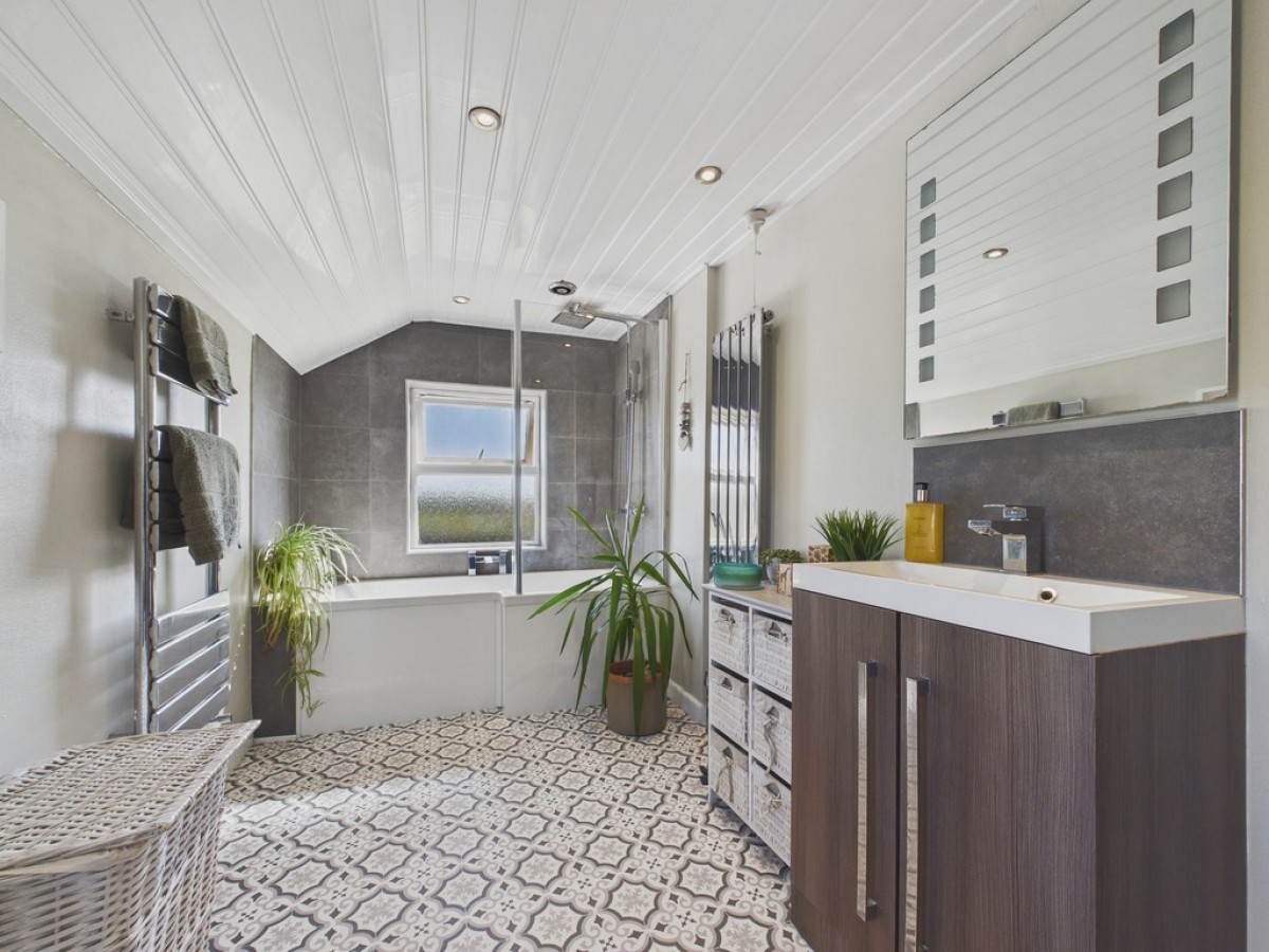 Hardwick Lane, Aston