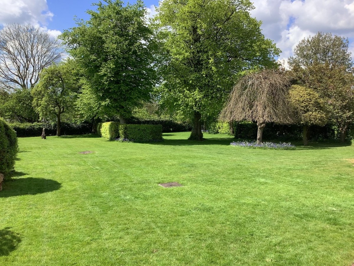 Hardwick Lane, Aston