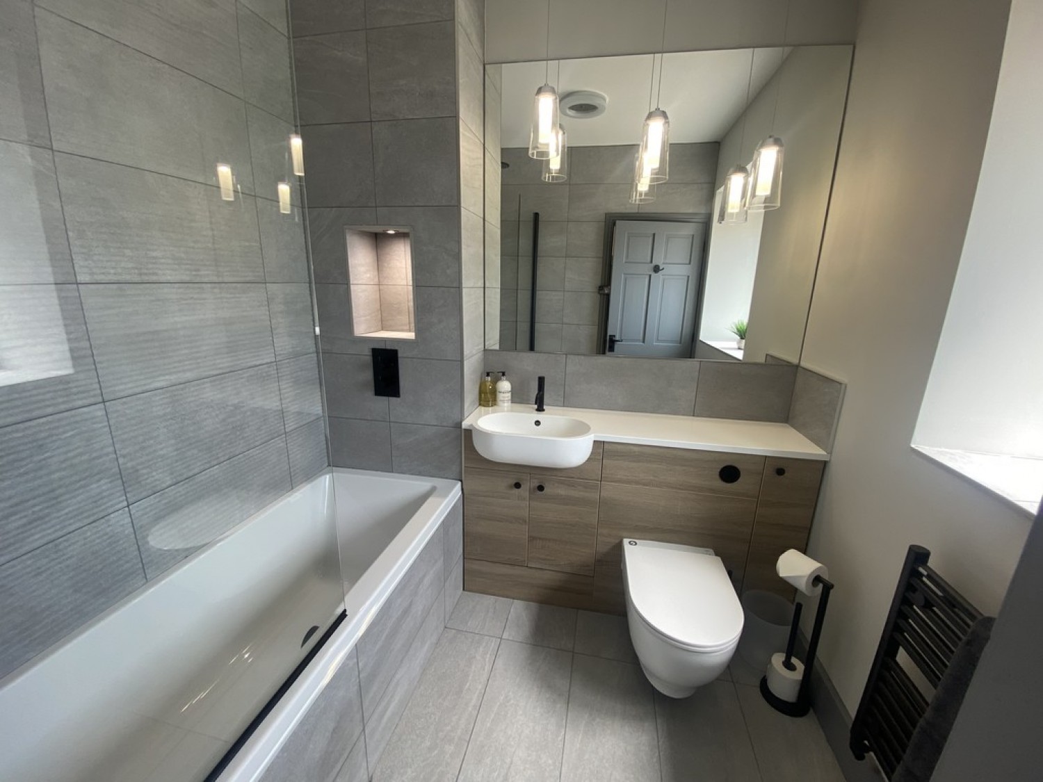 3 bedroom House for Letting Newgate, Barlow