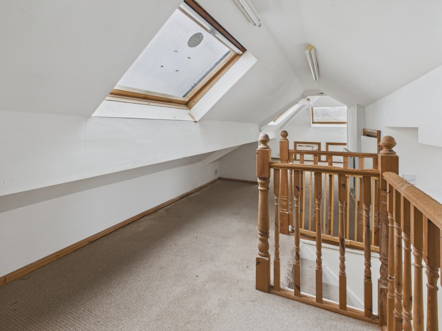 4 bedroom Bungalow in The Bungalows, Barlborough Road, Clowne