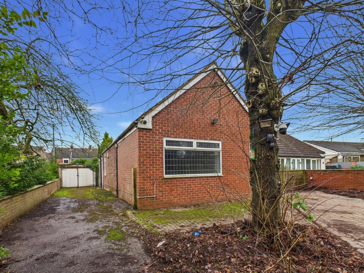 The Bungalows, Barlborough Road, Clowne