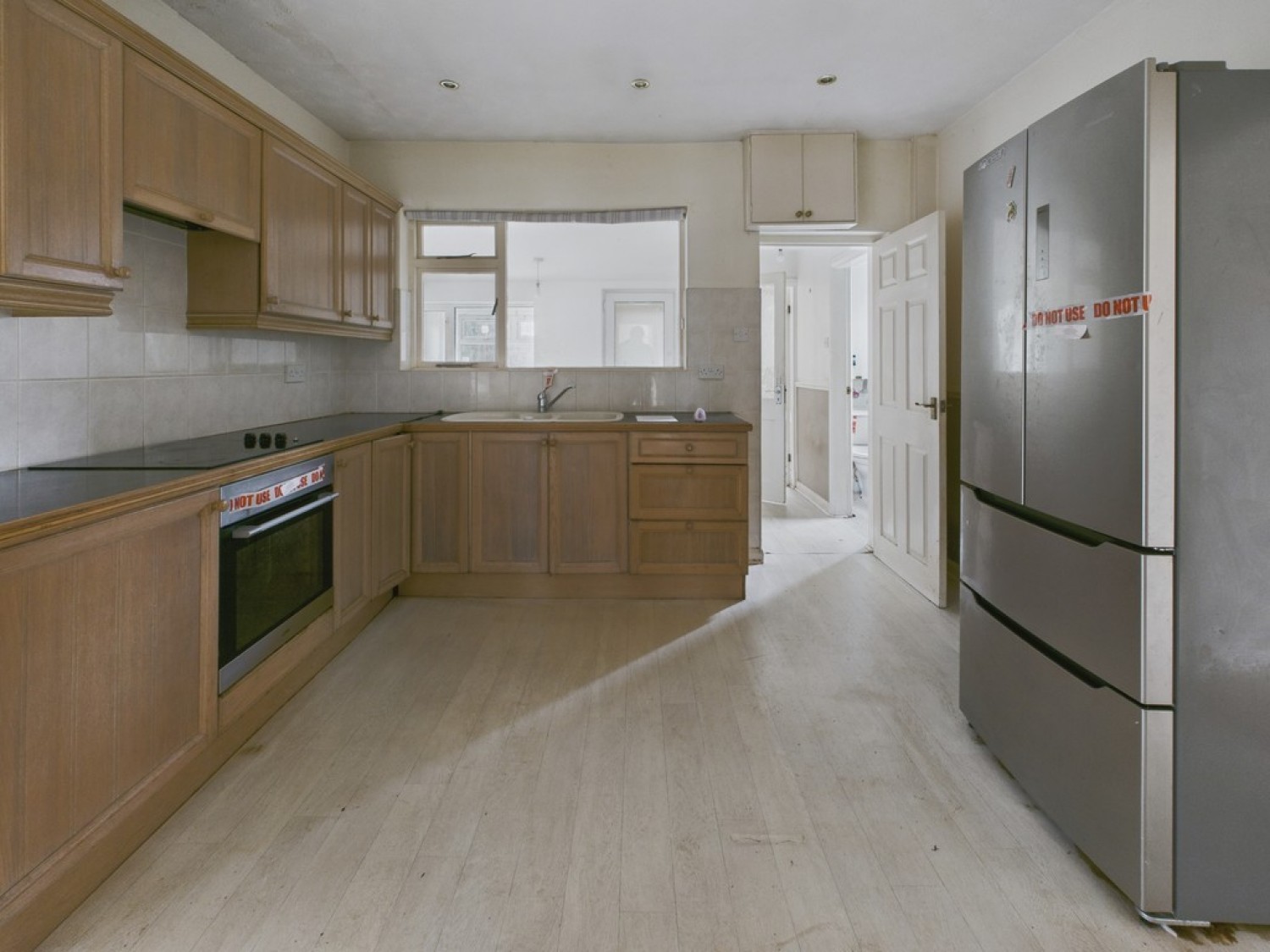 4 bedroom Bungalow in The Bungalows, Barlborough Road, Clowne