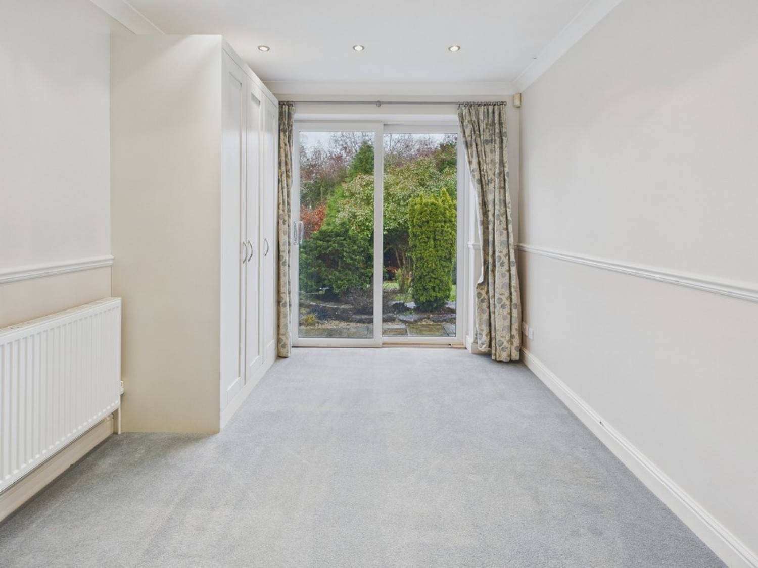 2 bedroom Bungalow for Sale Barholme Close, Upper Newbold, Chesterfield