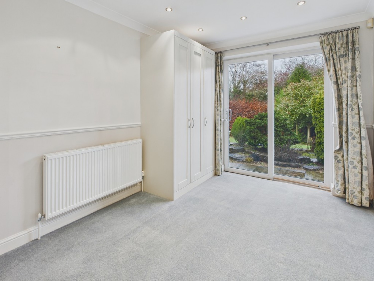 2 bedroom Bungalow for Sale Barholme Close, Upper Newbold, Chesterfield