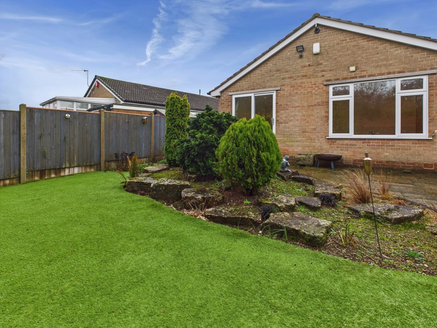 2 bedroom Bungalow for Sale Barholme Close, Upper Newbold, Chesterfield