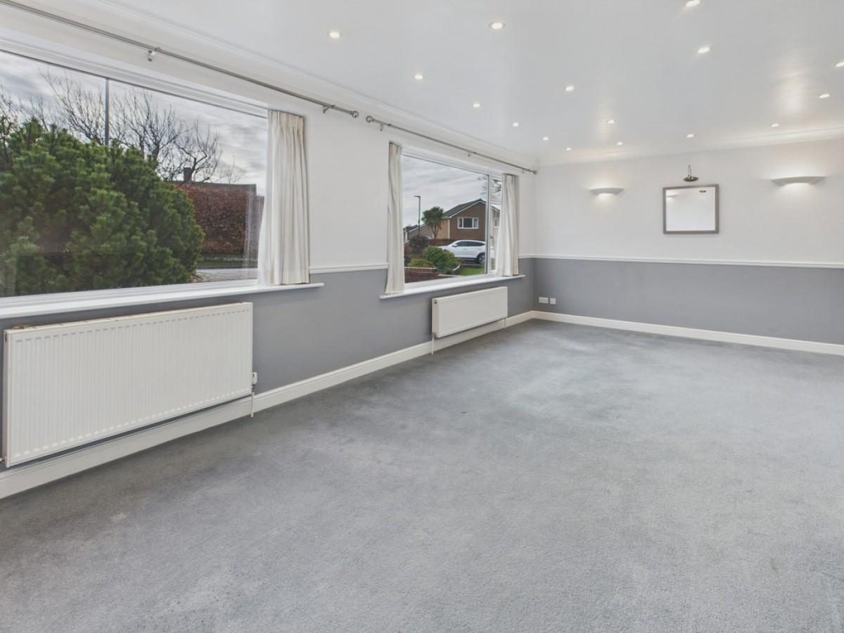 Barholme Close, Upper Newbold, Chesterfield