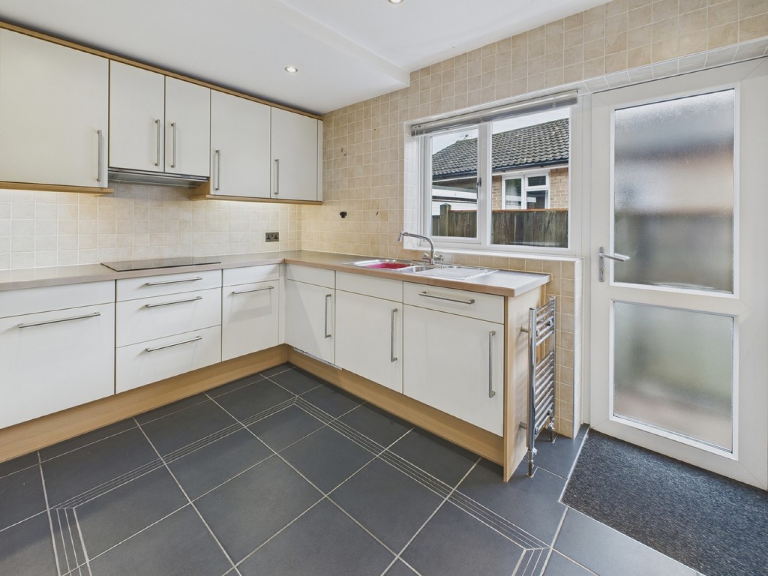 2 bedroom Bungalow for Sale Barholme Close, Upper Newbold, Chesterfield