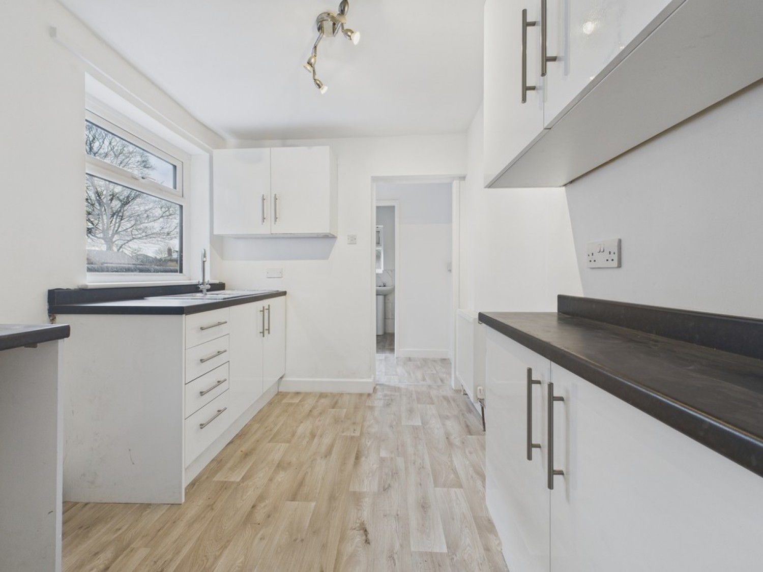 1 bedroom Flat for Letting Compton Street, Chesterfield