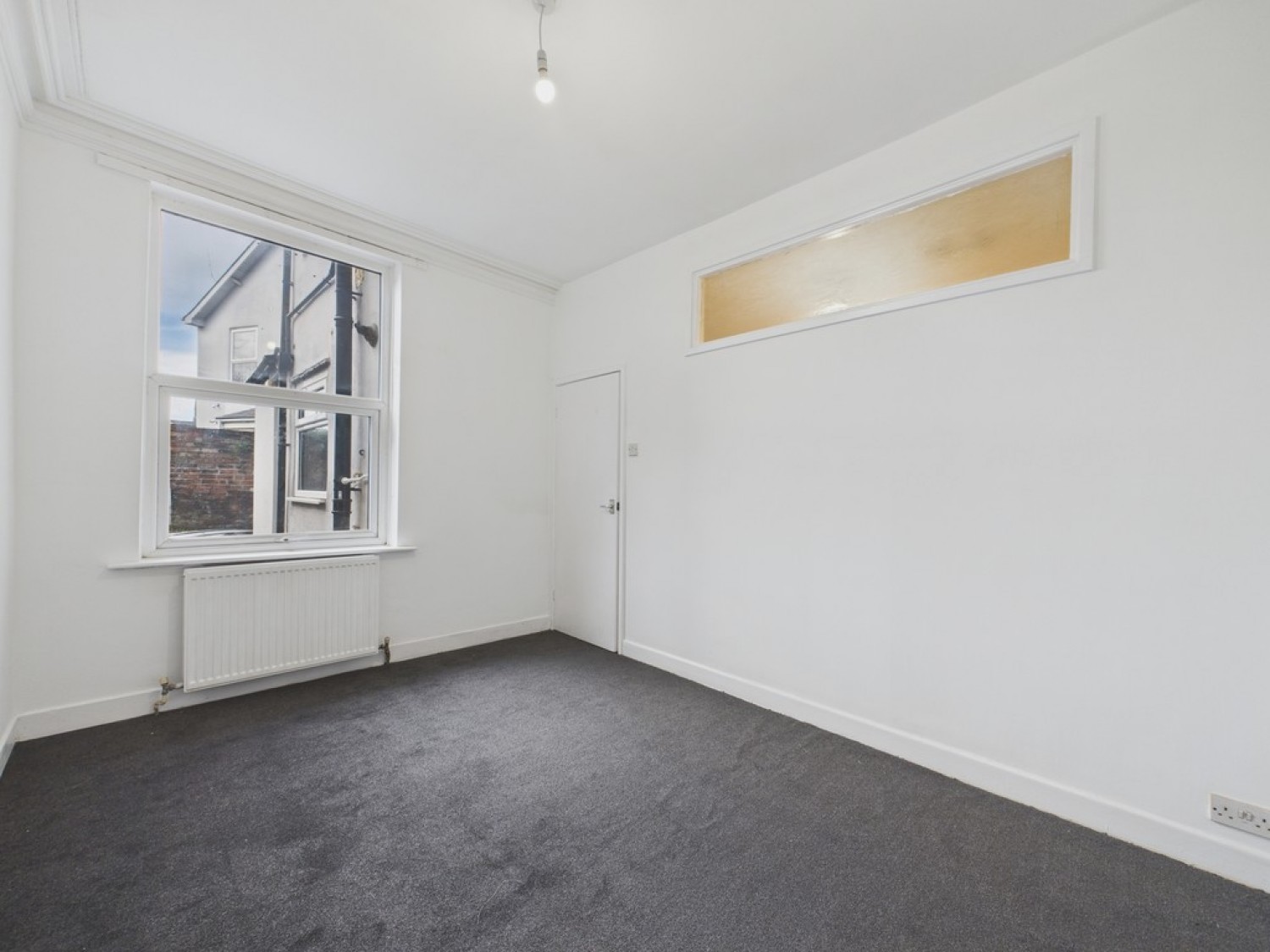 1 bedroom Flat for Letting Compton Street, Chesterfield