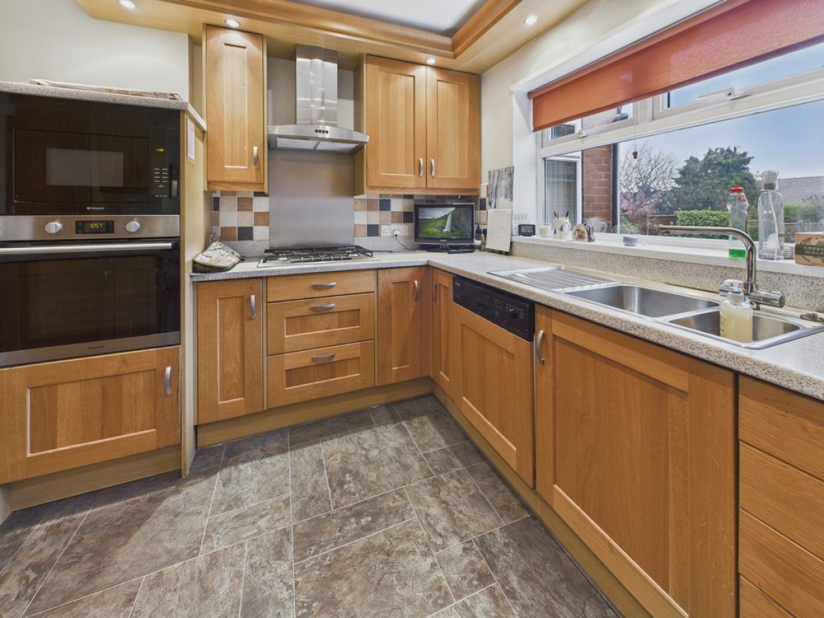 Highfield Avenue, Chesterfield