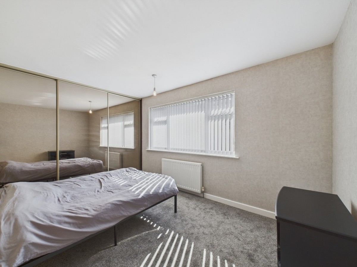 Winlea Avenue, Brecks